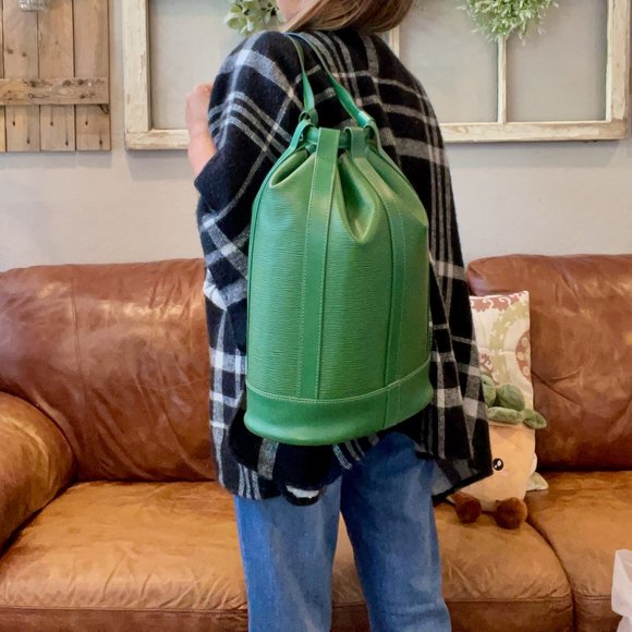 Louis Vuitton Randonnee PM Epi Borneo Green - Picture 2 of 16